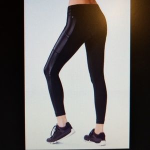 Fabletics Salar Statement Powerhold Legging pants